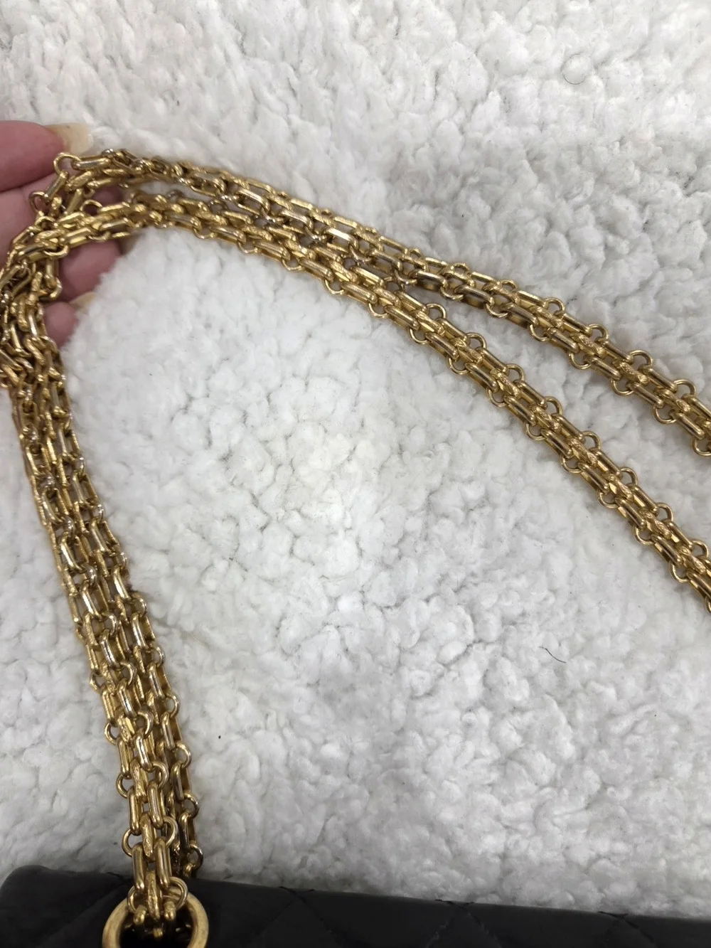 CHANEL gorgeous reissue